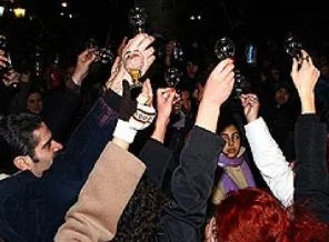 İran yönetiminin uygulatamadığı yasak