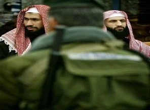 İsrail askeri El-Aksa'da olay çıkardı
