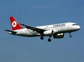 İstanbul'da 20 uçak seferi iptal