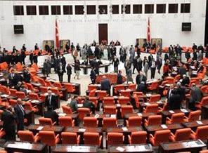 İşte meclisi karıştıran söz...