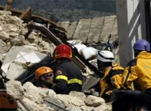 İtalya'da 5,9 büyüklüğünde deprem