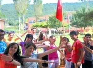 Karma kamptan vazgeçiş Taraf'ı gerdi