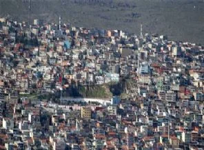 Kentsel dönüşüm yasası geçti