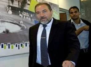 Lieberman'ın İngiltere ziyareti protesto edilecek