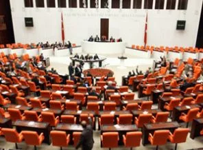 Meclis'te Uludere gerginliği