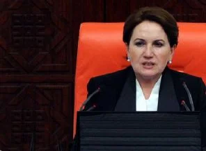 Meral Akşener Adliye'de