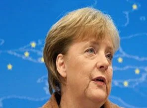 Merkel, Ukrayna'ya siyasi baskıyı artırıyor