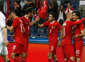 Milliler Gürcistan'ı rahat geçti