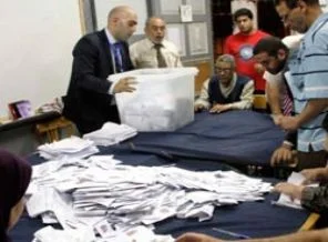 Mısır seçimlerine ilk itiraz geldi