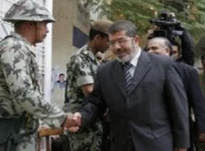 Morsi: İslami demokrasi olmaz