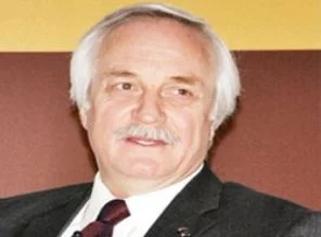 Murat Özçelik görevden alındı