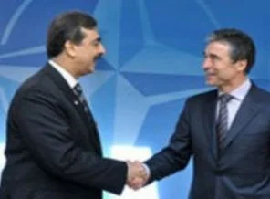 NATO zirvesinde Pakistan'la geçiş pazarlığı