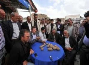 Nevşehir'de patates üreticilerinden eylem!