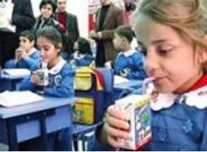Okullarda süt dağıtımı başladı