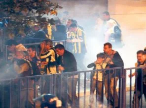 'Olayları çıkaranlar 300 kişilik paralı asker'