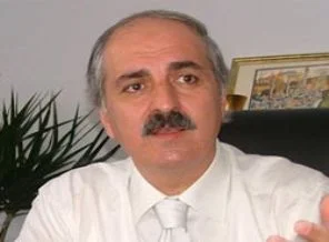 Önce demokratikleşme, sonra başkanlık sistemi