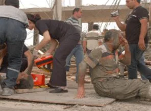 Otogar inşaatı çöktü: 10 işçi göçük altında