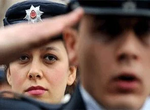 Polis Olmak İsteyenlere Müjde