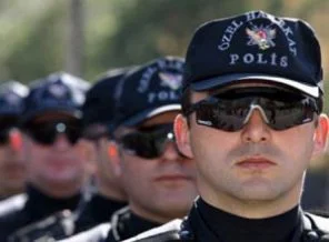 Polise güneş gözlüğü neden yasak?