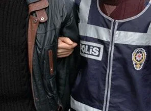 'Resmi belgede sahtecilik' operasyonu: 11 gözaltı