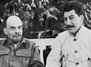 Rusya karıştı: Lenin'i, Stalin zehirledi!