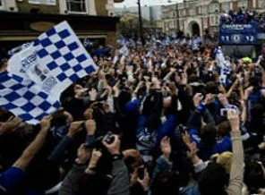 Şampiyonluk Chelsea taraftarlarını sokağa döktü