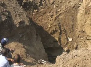 Sancaktepe'de toprak kayması: 2 yaralı