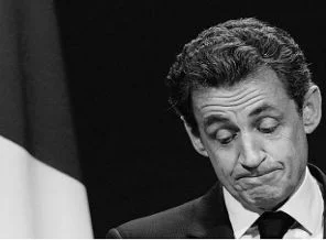 Sarkozy ağladı ağlayacak