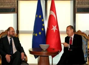 Schulz: Türkiye'nin AB üyeliğini savunuyorum
