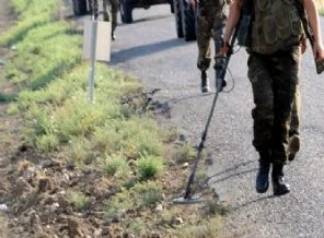 Silvan'da PKK'lılar mayın patlattı