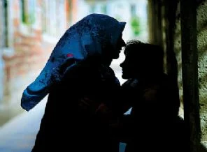 Size anne diyebilir miyim teyze?