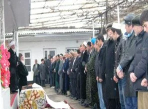 Tacikistan'da cenaze başında vaaz yasak!