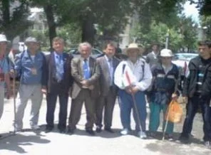 Tacikistan'dan kutsal topraklara yürüyerek