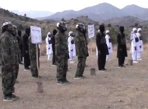 Taliban'dan 'çocuk savaşçılara' yalanlama