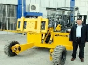 Tamircisiydi, gelen talepler üzerine forklift üreticisi oldu