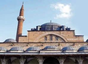 Tarihi camilerdeki ok figürleri değişecek