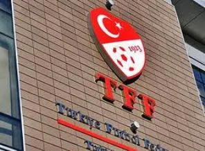 TFF binası kurşunlandı!