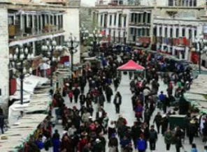 Tibet'te bir kendini yakma eylemi daha