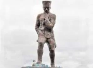 Türkiye'nin en büyük Atatürk heykeli açılışında kriz