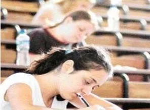Ünivetsiteye girişte çoklu sınav yapılsın