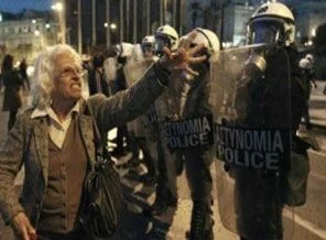 Yunanistan'da seçimler ne getirecek?