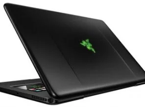 11 saat ömürlü laptop