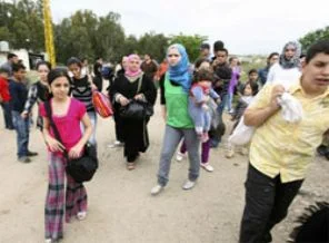 200 bin Suriyeli Ürdün'e sığındı
