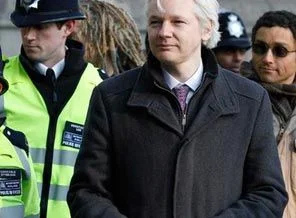 Assange'a ikinci kez ret