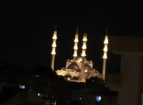 Çamlıca'ya bu caminin benzeri yapılacak...