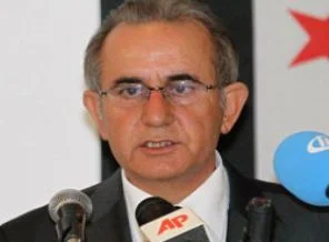 'Esed 300 Türkmen'i şehit etti'