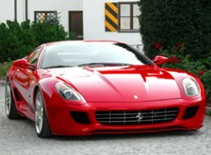 Ferrari'ye 'Yılın En İyi Performans Motoru' ödülü