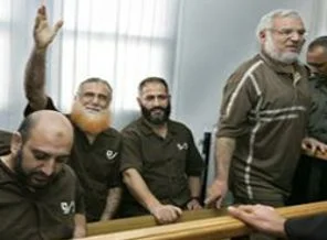 Filistinli vekiller hala işgal zindanlarında!
