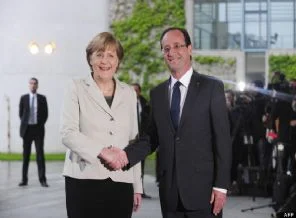 Hollande ve Merkel, Yunanistan'daki ekonomik krizi görüştü
