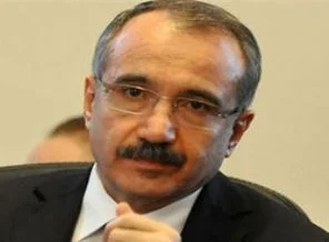 İngilizce yerine Kürtçe